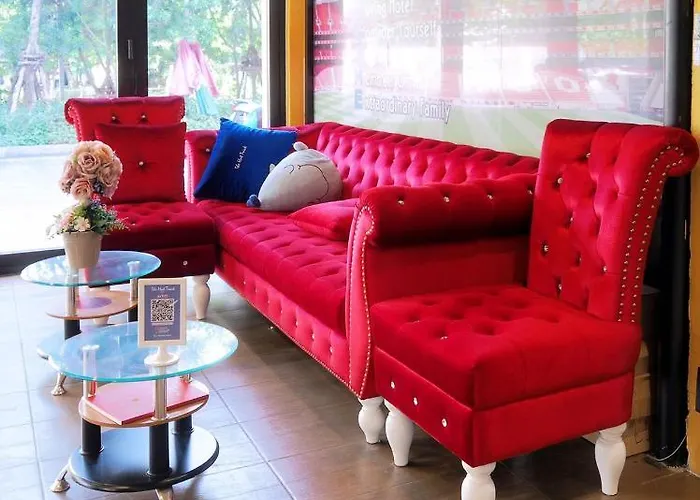 The Hat Trick Hostel Hostal Bangkok